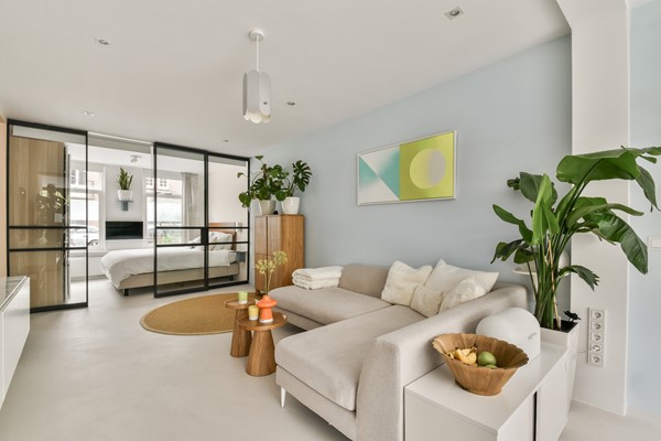 Medium property photo - Van Hogendorpstraat 154H, 1051 BX Amsterdam